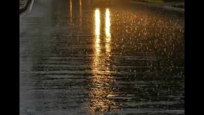 Heavy rainfall reported in Navi Mumbai