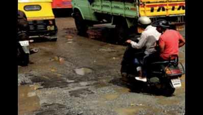 Potholes killed 189 people in Karnataka in 4 years