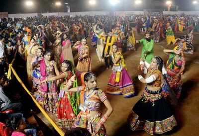 falguni pathak garba 2019