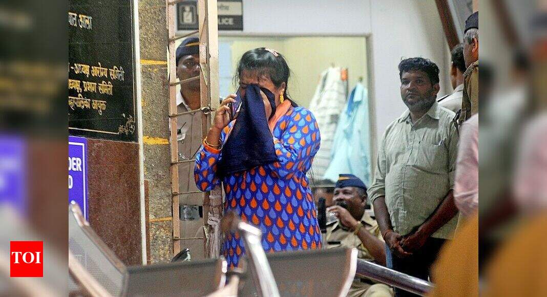 Flower vendor runs from ICU to mortuary Mumbai News Times of India