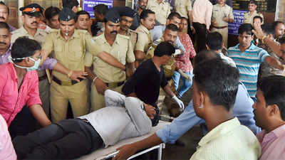 Elphinstone stampede: Death toll rises to 23