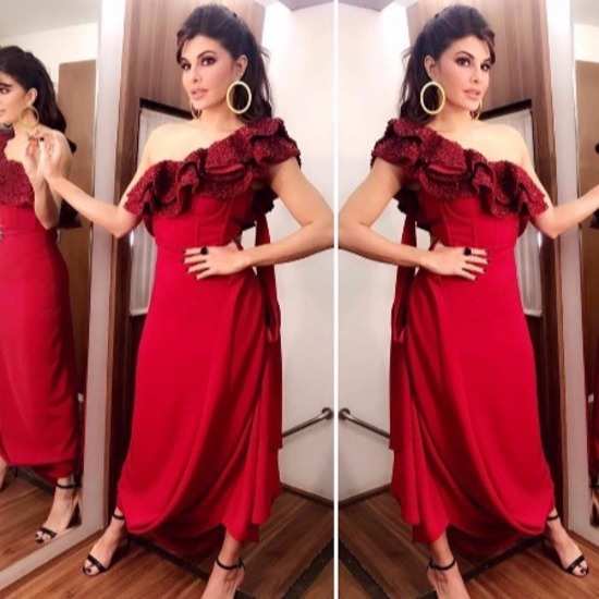 Jacqueline Fernandez looks like a bomb in this sexy red number