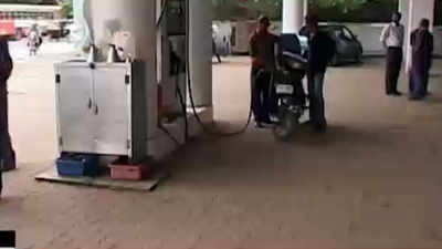 Government cuts basic excise duty on fuel by Rs2/litre
