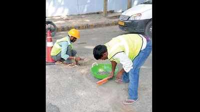 Pothole Raja steps in when Palike fails Bengaluru