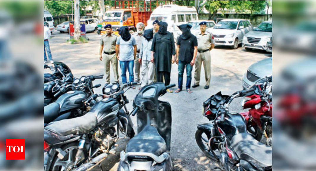 4 arrested with 36 stolen vehicles | Chandigarh News - Times of India