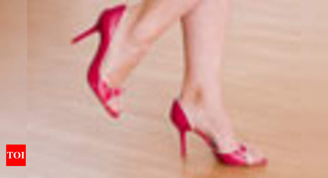 Love Wearing High Heels? It Can Lead To These Health Problems