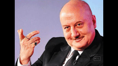 Students see ‘conflict of interest’ in Anupam Kher’s FTII position