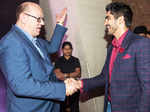 Vijender Singh, Gerhard Lipinski