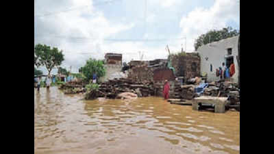 Heavy rain damages scores of houses in Vijayapura district