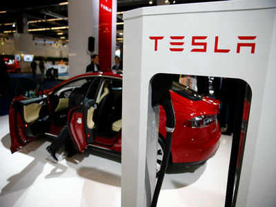 Hundreds get pink slips at Tesla after appraisals