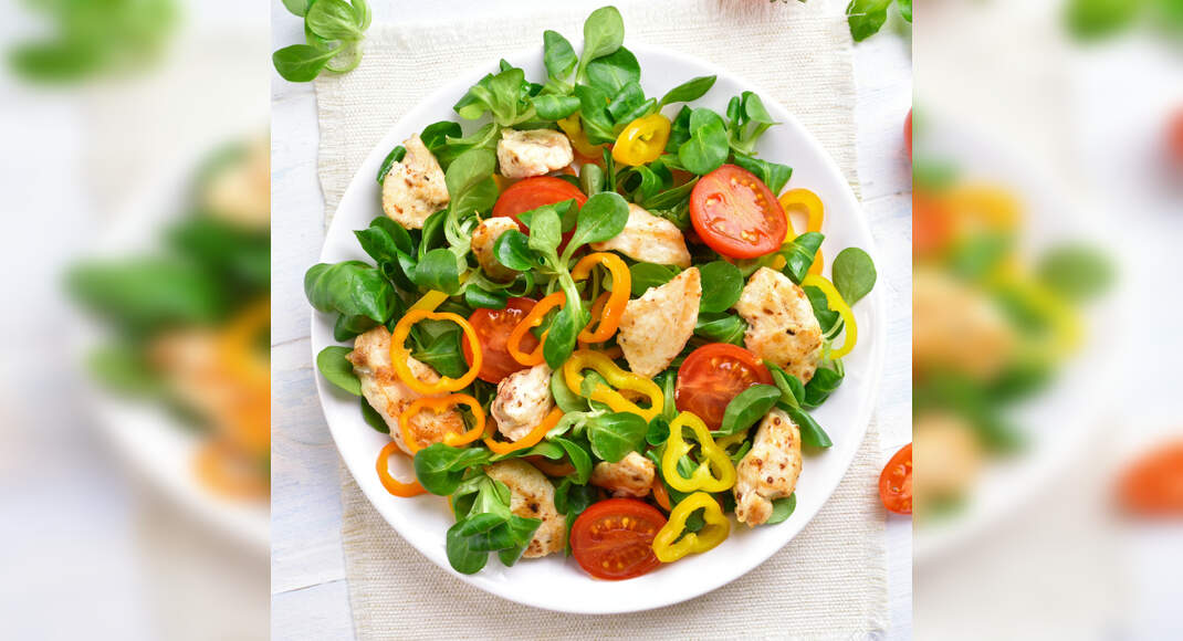 Chicken Salad with Spring Onions and Sun-dried Tomatoes Recipe: How to Make Chicken Salad with Sprin