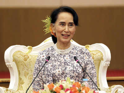 Oxford college drops Suu Kyi from common room's name