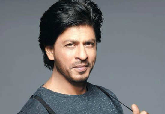 Shah Rukh Khan fulfills his fan Aruna’s desire through this video