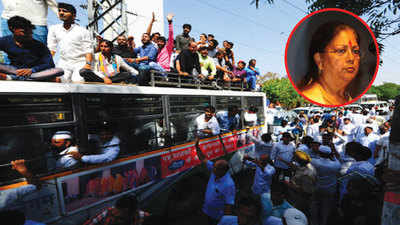 Raje govt to reconsider Criminal Laws Ordinance after facing protest