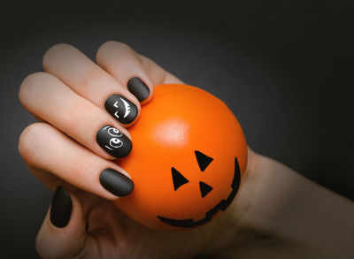 10 spooky nail art ideas for Halloween