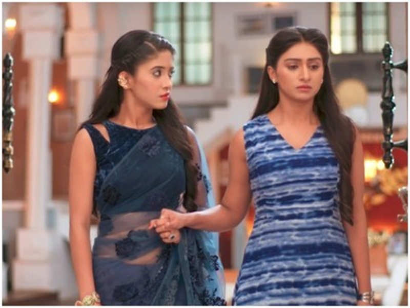 naira dress designs in yrkkh