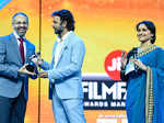 Rajesh Mapuskar receives the Best Original Story award