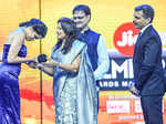 Sai Tamhankar receives the Best Actor in a Supporting Role (Female) award