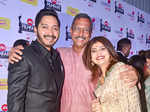 Nana Patekar poses with Shreyas Talpade and his wife Deepti Talpade