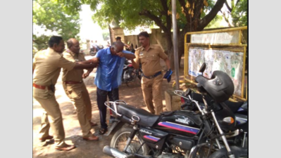 Dinakaran faction driver attempts self-immolation at Tirunelveli collectorate