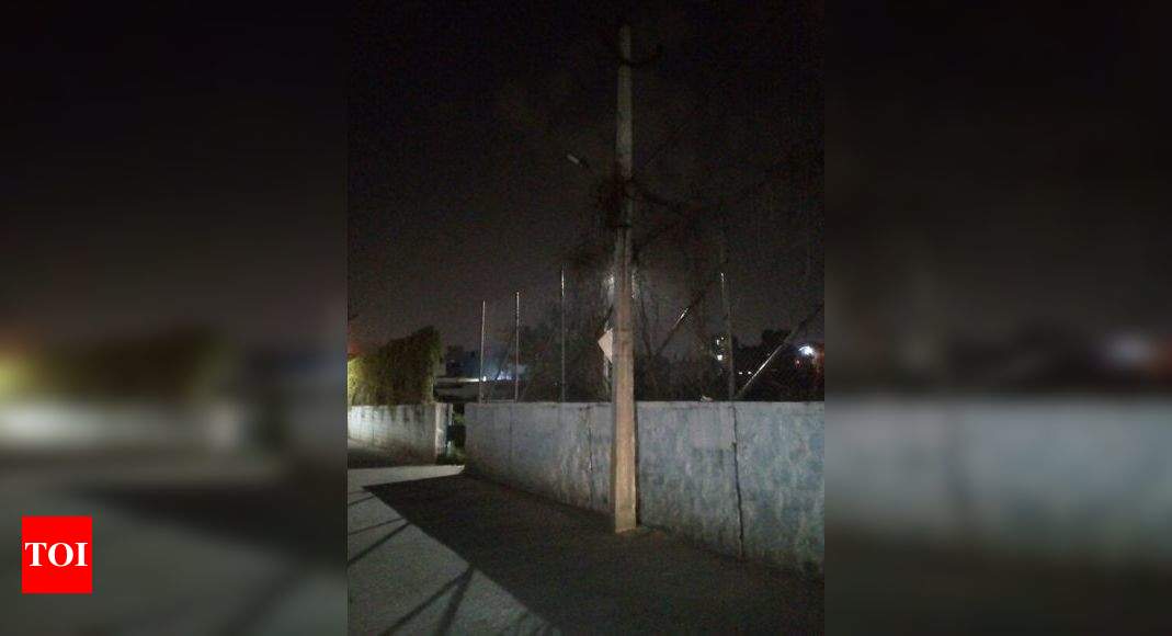 street-light-not-working-times-of-india