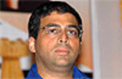 Viswanathan Anand roots for Spain in World Cup