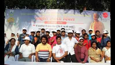 People run for unity on Patel’s anniversary