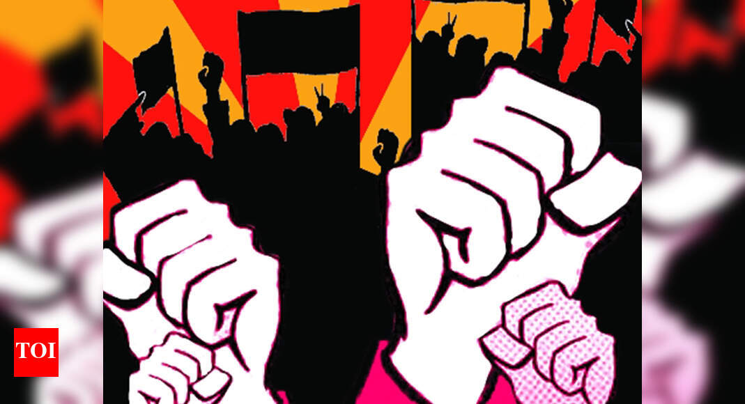 Tribal students of UoH sit on relay hunger strike | Hyderabad News ...