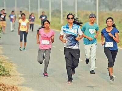 Greater Noida students run from ‘Kashmir to Kanyakumari’ at Bennetthon!