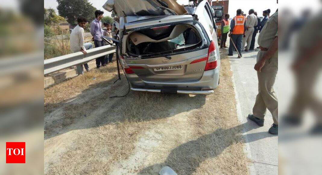 Two killed in road accident on Yamuna expressway Agra News Times of