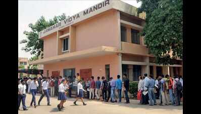 Rush: Rush hour for parents as prep school admissions begin | Ranchi ...