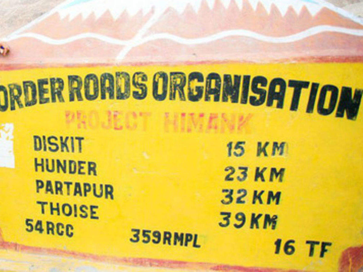 highest-motorable-road-in-india-times-of-india-travel