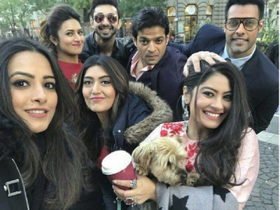 Divyanka-Vivek, Karan-Ankita and team Yeh Hai Mohabbatein partying in Budapest is the best thing on internet today