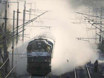 Railway ministry plans to speed up 600 trains, but 250 have slowed down