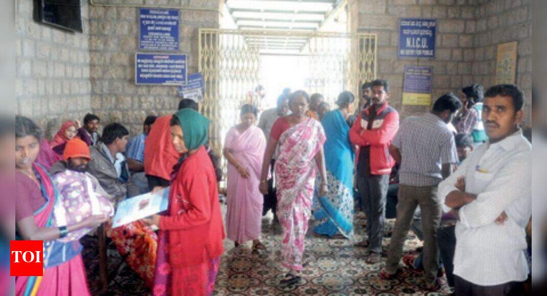 Government hospitals rope in doctors, but no rush | Bengaluru News ...