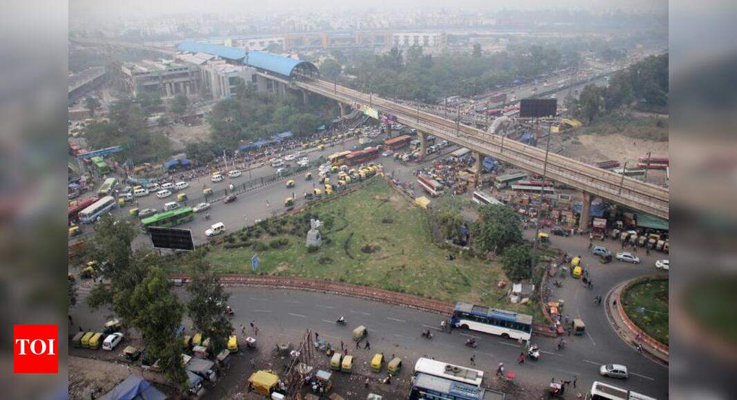 Construct overbridge between Anand Vihar railway station, Kaushambi bus