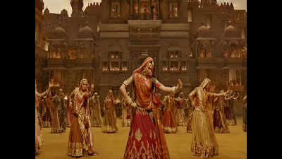 Deepika's Ghoomar song in Padmavati now a wedding decor theme in Jaipur