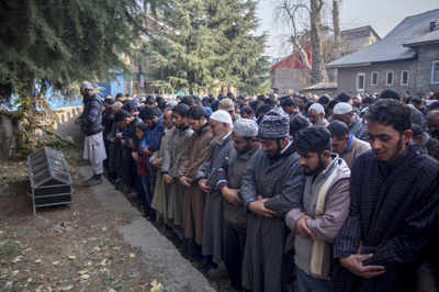 Beheadings return to Kashmir to spread terror
