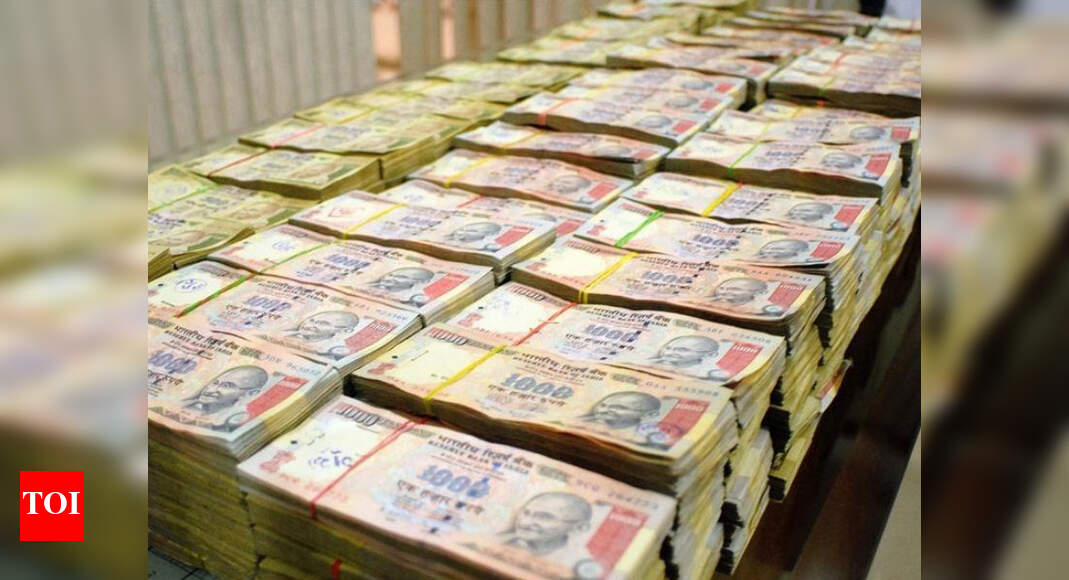 Note ban shadow on economy to stay | Kochi News - Times of India