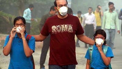 Delhi smog: All schools to remain closed till Sunday, says Manish Sisodia