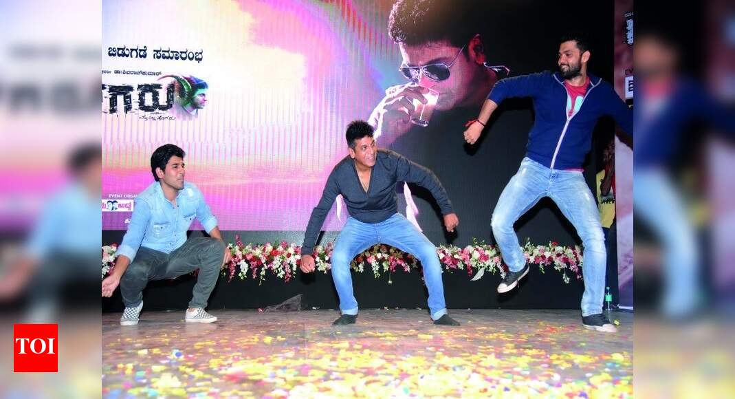 Stars celebrate the Tagaru teaser | Events Movie News - Times of India