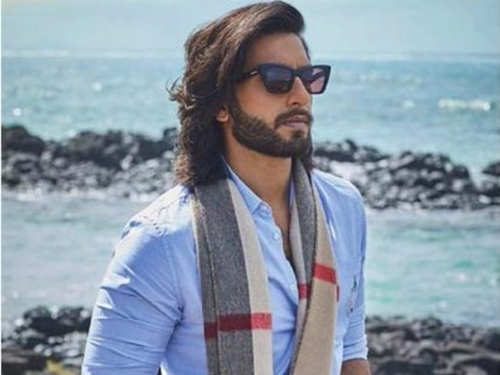 Ranveer Singh is totally rocking the man bun. Here's proof | The Times of India
