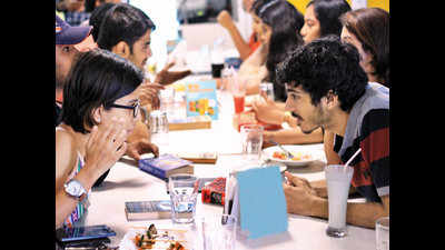 Mumbai's latest social trend: Book swap parties!