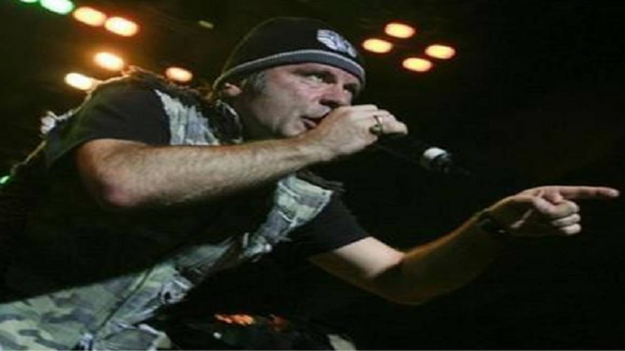 Iron Maiden Singer Given 'All Clear' on Cancer