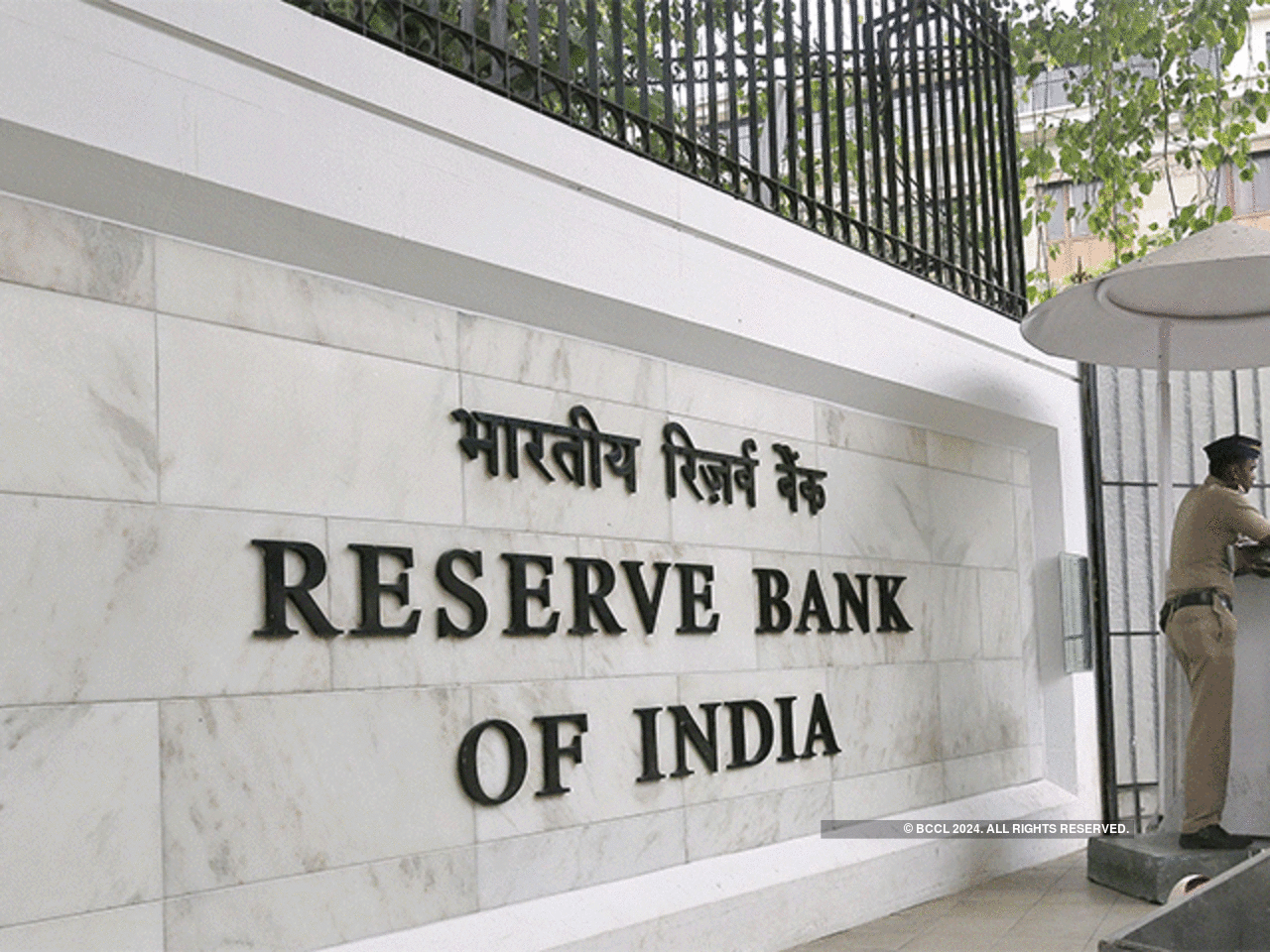 ग्राहकों से लॉकर एग्रीमेंट पर सिग्नेचर करा लें बैंक, RBI ने 30 सितंबर तक…-Banks should get signature on locker agreement from customers, RBI has given time till 30th September…