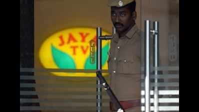 Day 5: I-T officials question Jaya TV CEO Vivek & kin