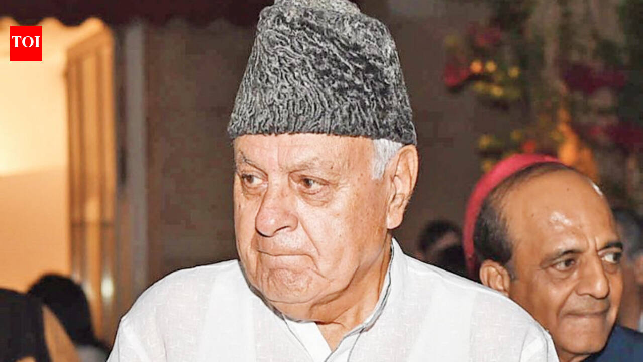 Farooq Abdullah makes another controversial statement
