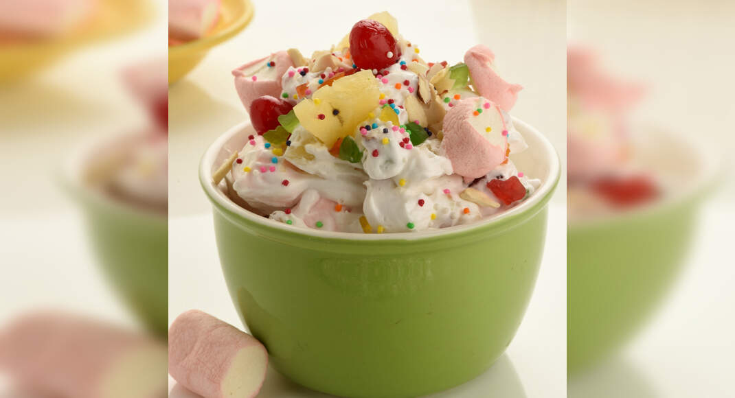 Marshmallow and Mayonnaise Salad Recipe: How to Make Marshmallow and Mayonnaise Salad Recipe | Homem