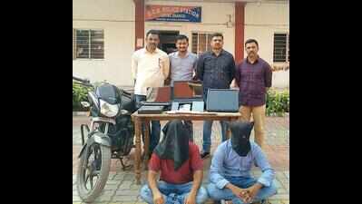 Duo involved in dozen thefts held | Vadodara News - Times of India
