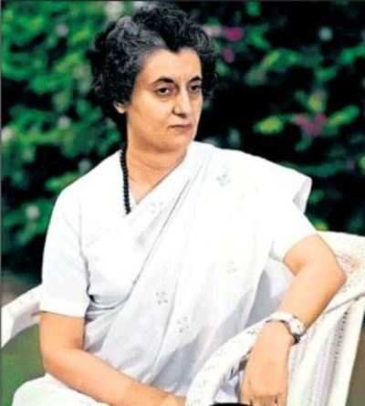 Indira gandhi deals saree style